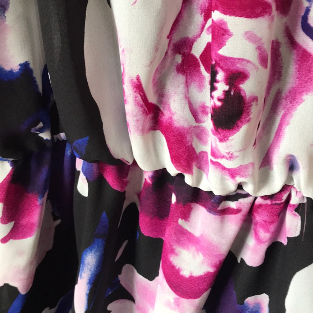 Style Rack Dress - Picture 2 of 5